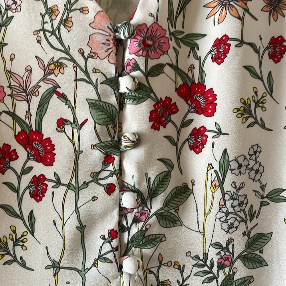 Loft Top - Picture 2 of 5